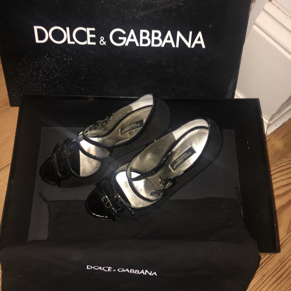 Dolce Gabbana black HOT heels ✨